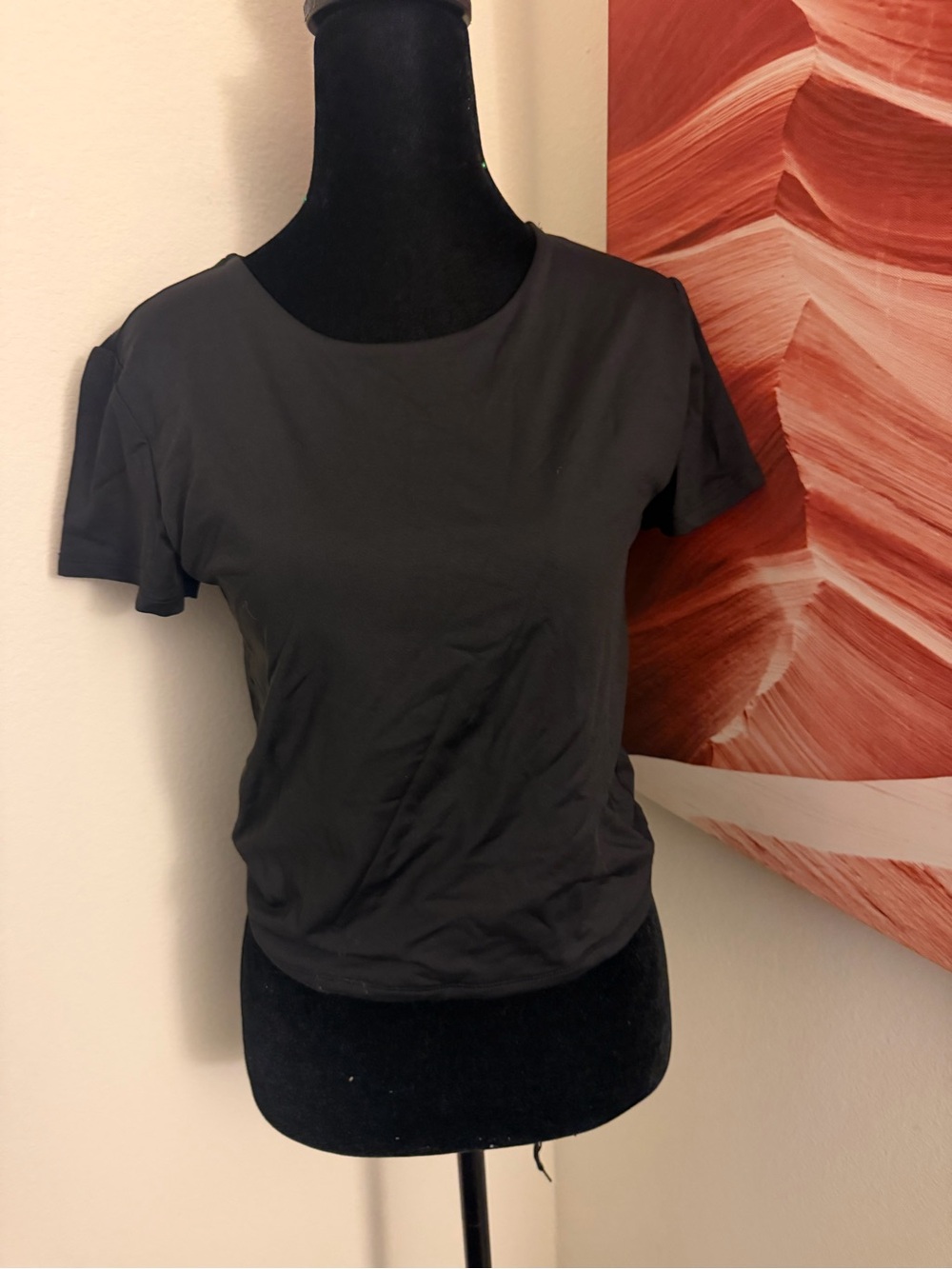 Forever 21 Black Short Sleeve Crewneck Tee